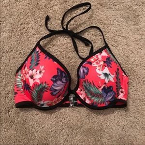 H&M bathing suit top